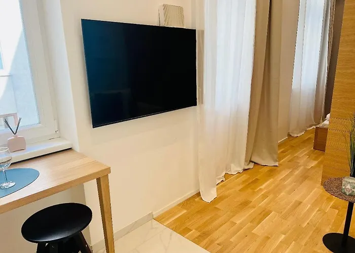 Zeus Design Erlach #62 * Vídeň